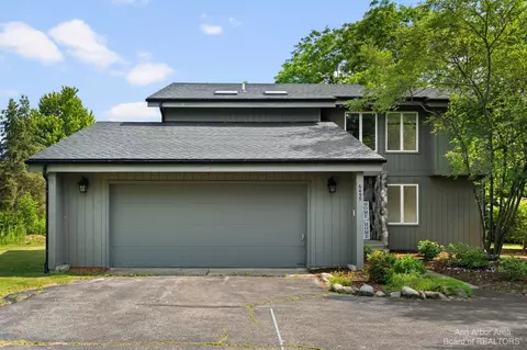 6455 Scio Church Rd, Ann Arbor, MI 48103