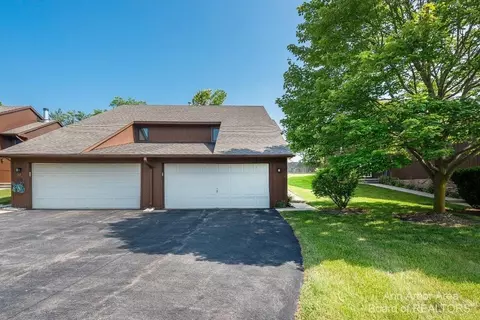 543 Echo Ct, Saline, MI 48176