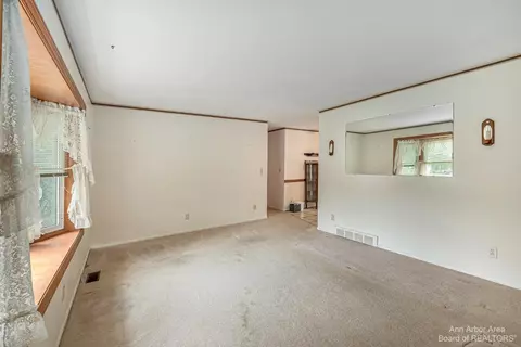 3576 Cushing Ct, Dexter, MI 48130 photo 7