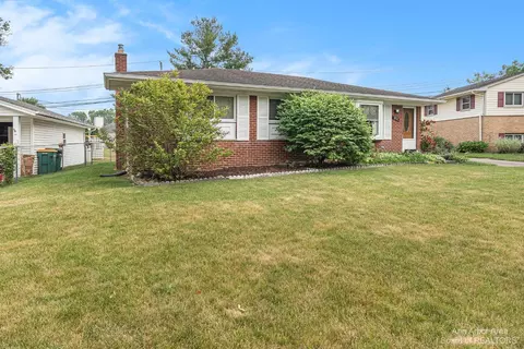 3576 Cushing Ct, Dexter, MI 48130