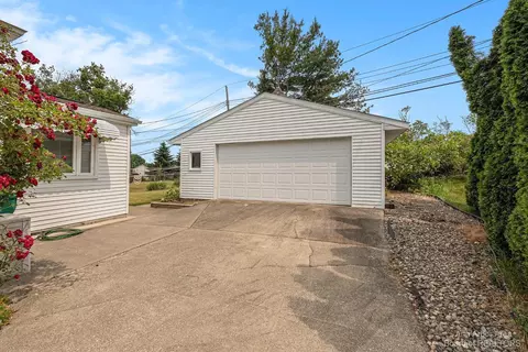 3576 Cushing Ct, Dexter, MI 48130 photo 23
