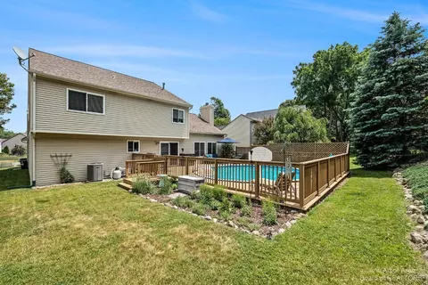 8481 Parkridge Dr, Dexter, MI 48130 photo 24