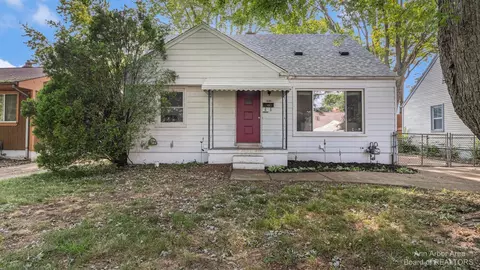 1234 Hull Ave, Ypsilanti, MI 48198
