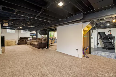 1408 E Stadium Blvd, Ann Arbor, MI 48104 photo 33
