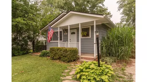 2557 Hawks Ave, Ann Arbor, MI 48108