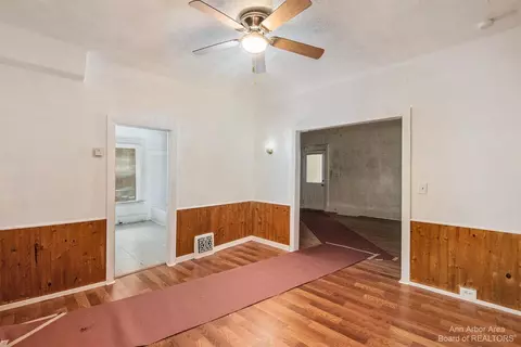 708 S Gorham St, Jackson, MI 49203 photo 6