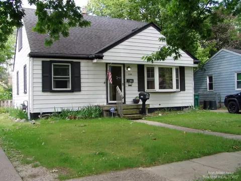 1184 Lester, Ypsilanti, MI 48198