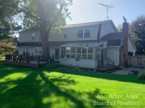 3544 Surrey Dr, Saline, MI 48176 photo 8