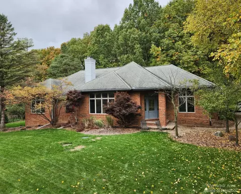 5207 Red Fox Run, Ann Arbor, MI 48105