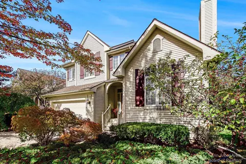5974 Versailles Ave, Ann Arbor, MI 48103