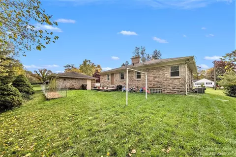 1225 Levant St, Jackson, MI 49203 photo 25