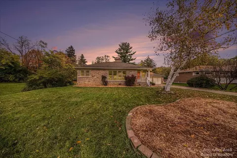 1225 Levant St, Jackson, MI 49203 photo 29