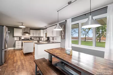 7180 N State Rd, Owosso, MI 48867 photo 8