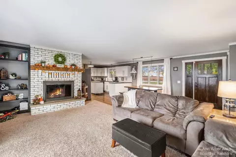 7180 N State Rd, Owosso, MI 48867 photo 6
