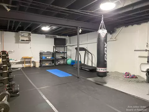 8879 Warner Rd, Saline, MI 48176 photo 26