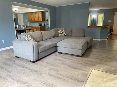 8879 Warner Rd, Saline, MI 48176 photo 8
