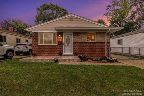 6057 Gulley, Taylor, MI 48180