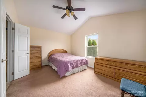 574 Ridge Ln, Tecumseh, MI 49286 photo 11