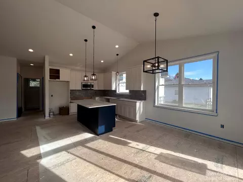 496 Tilton Dr, Tecumseh, MI 49286 photo 3