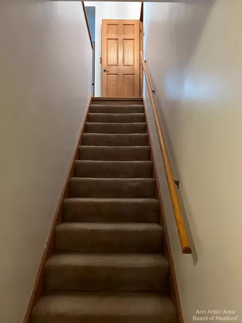 587 Berkshire Dr, Saline, MI 48176 photo 41