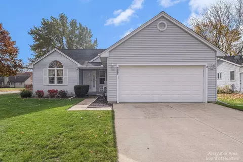 587 Berkshire Dr, Saline, MI 48176 photo 52