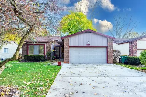 522 Berkley St, Ypsilanti, MI 48197