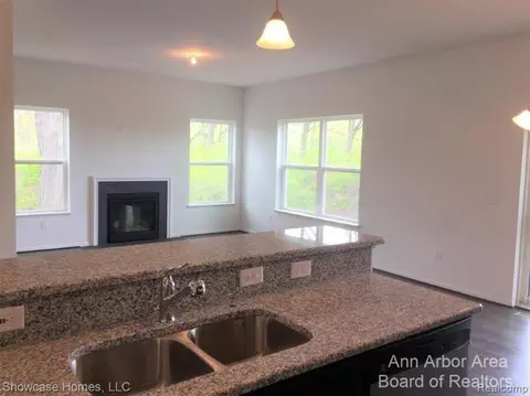 795 Golf Rdg, Dundee, MI 48131 photo 3