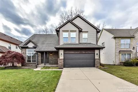 5634 Cary Dr, Ypsilanti, MI 48197