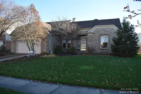 45735 Larchmont Dr, Canton, MI 48187