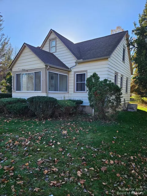 20111 W Old Us Highway 12, Chelsea, MI 48118