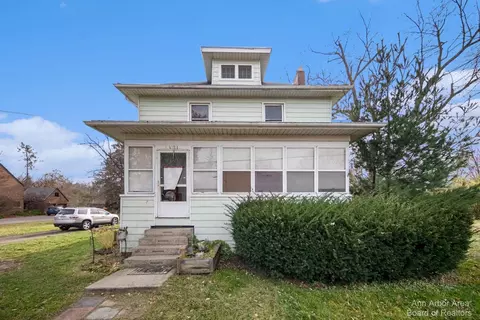 2231 Spring Arbor, Jackson, MI 49203