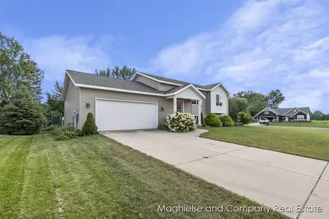 1834 143rd Ave, Dorr, MI 49323 photo 4