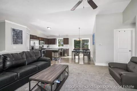 1834 143rd Ave, Dorr, MI 49323 photo 9