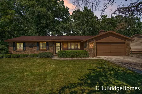 4827 Northview Ave NE, Grand Rapids, MI 49525