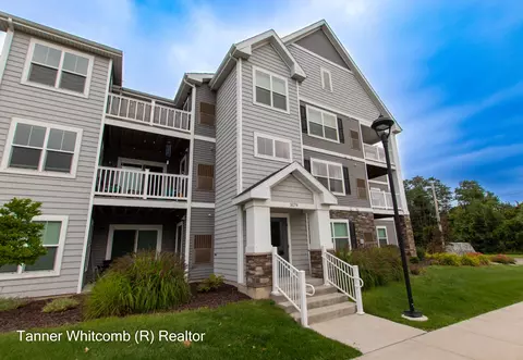 3179 Blairview Pkwy SE #208, Kentwood, MI 49512
