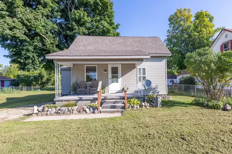 273 E Angell Ave, Barryton, MI 49305