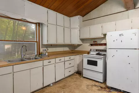 5921 Buck St, White Cloud, MI 49349 photo 7