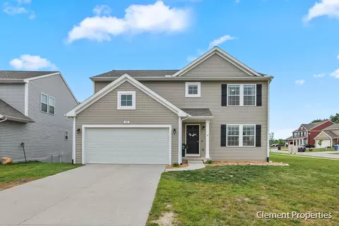 301 Wagonwheel Ct, Cedar Springs, MI 49319