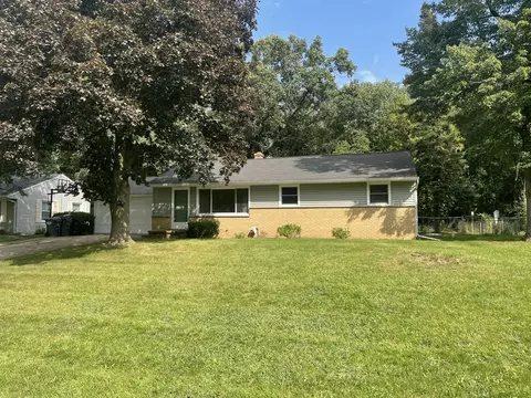 8605 Newhouse St, Portage, MI 49002