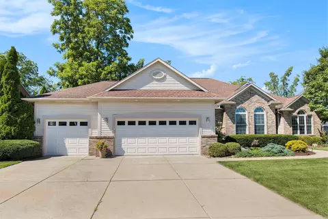 11261 Jerryson Dr, Grand Ledge, MI 48837