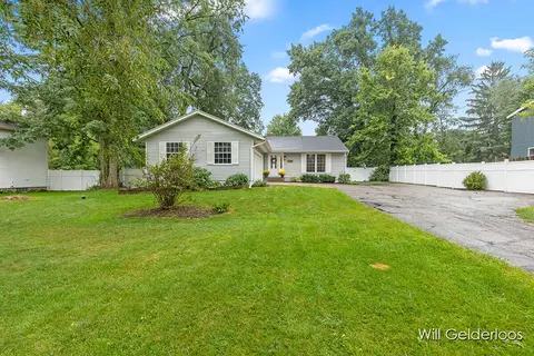 6146 Burton St SE, Grand Rapids, MI 49546