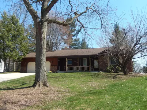 6731 Woodspointe Ct SW, Byron Center, MI 49315
