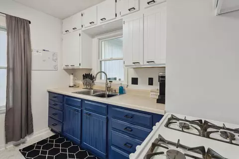 238 Wright St, Jackson, MI 49203 photo 8