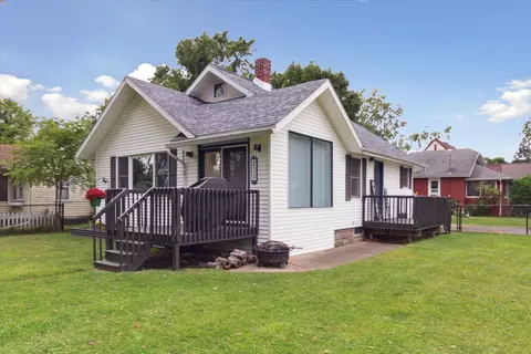 238 Wright St, Jackson, MI 49203