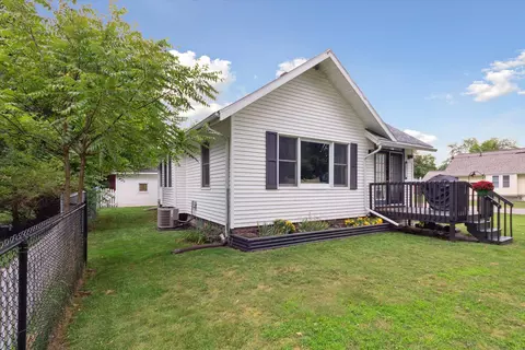 238 Wright St, Jackson, MI 49203 photo 3