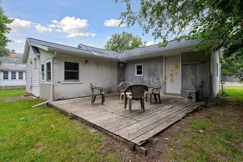 215 E Center St, Belding, MI 48809 photo 34