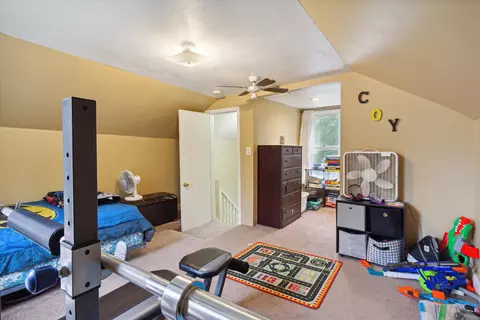 215 E Center St, Belding, MI 48809 photo 29