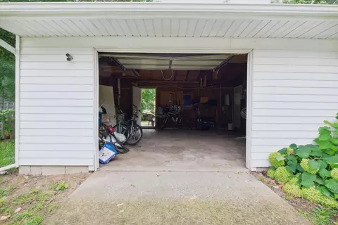 215 E Center St, Belding, MI 48809 photo 39