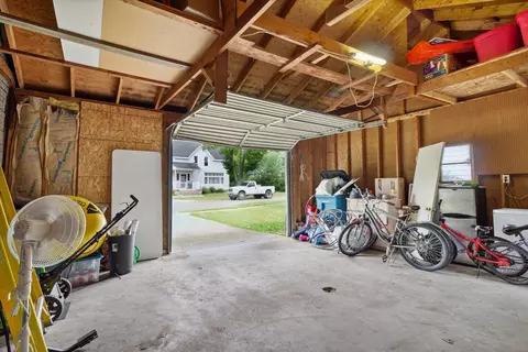 215 E Center St, Belding, MI 48809 photo 40