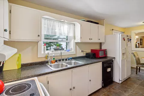 215 E Center St, Belding, MI 48809 photo 14
